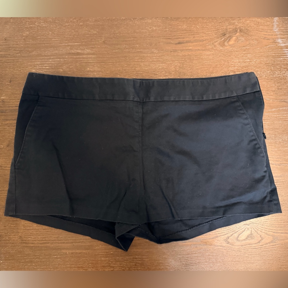 Express Size 12 High Waited Black Shorts w/ Pockets & Side Zipper